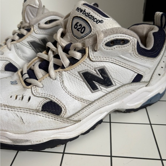 Vintage New Balance 620 Shoes 25.5cm EU 40 US8.5
Women’s white blue - Picture 4 of 10
